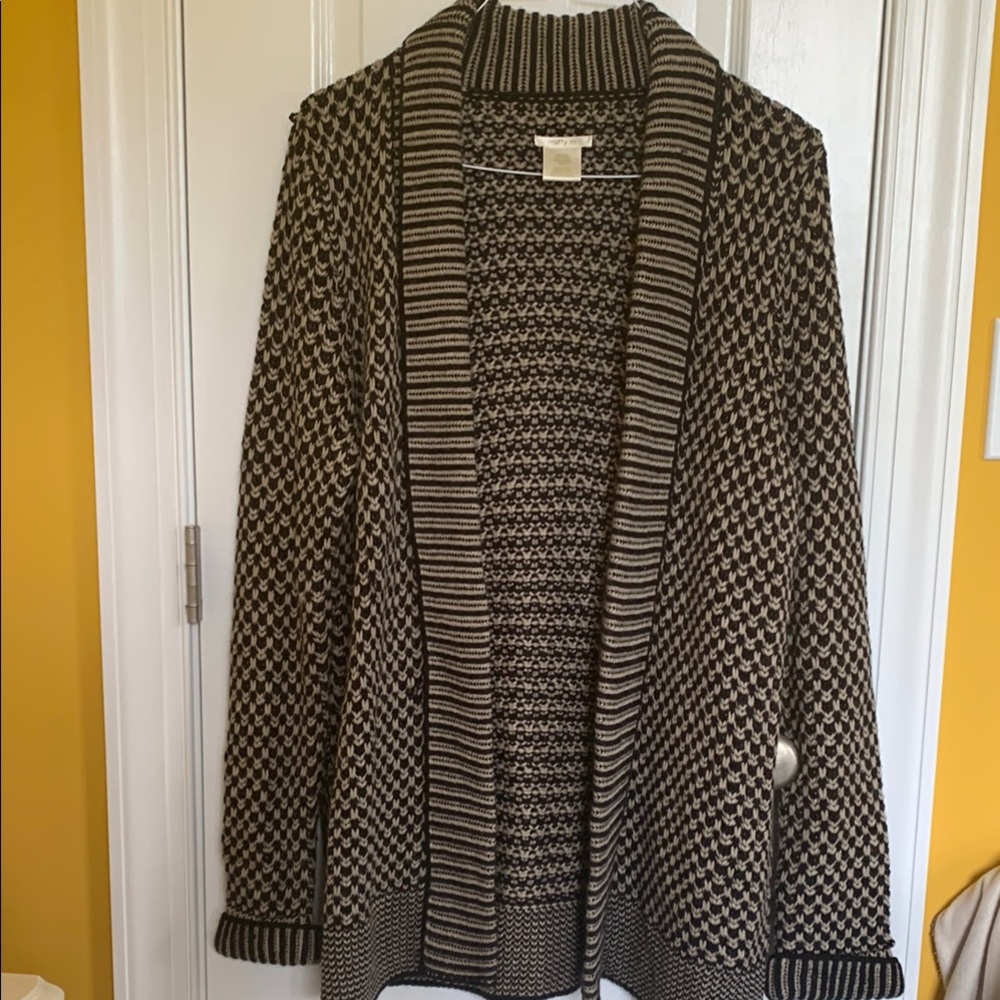 Matty M Black and Tan Acrylic Cardigan